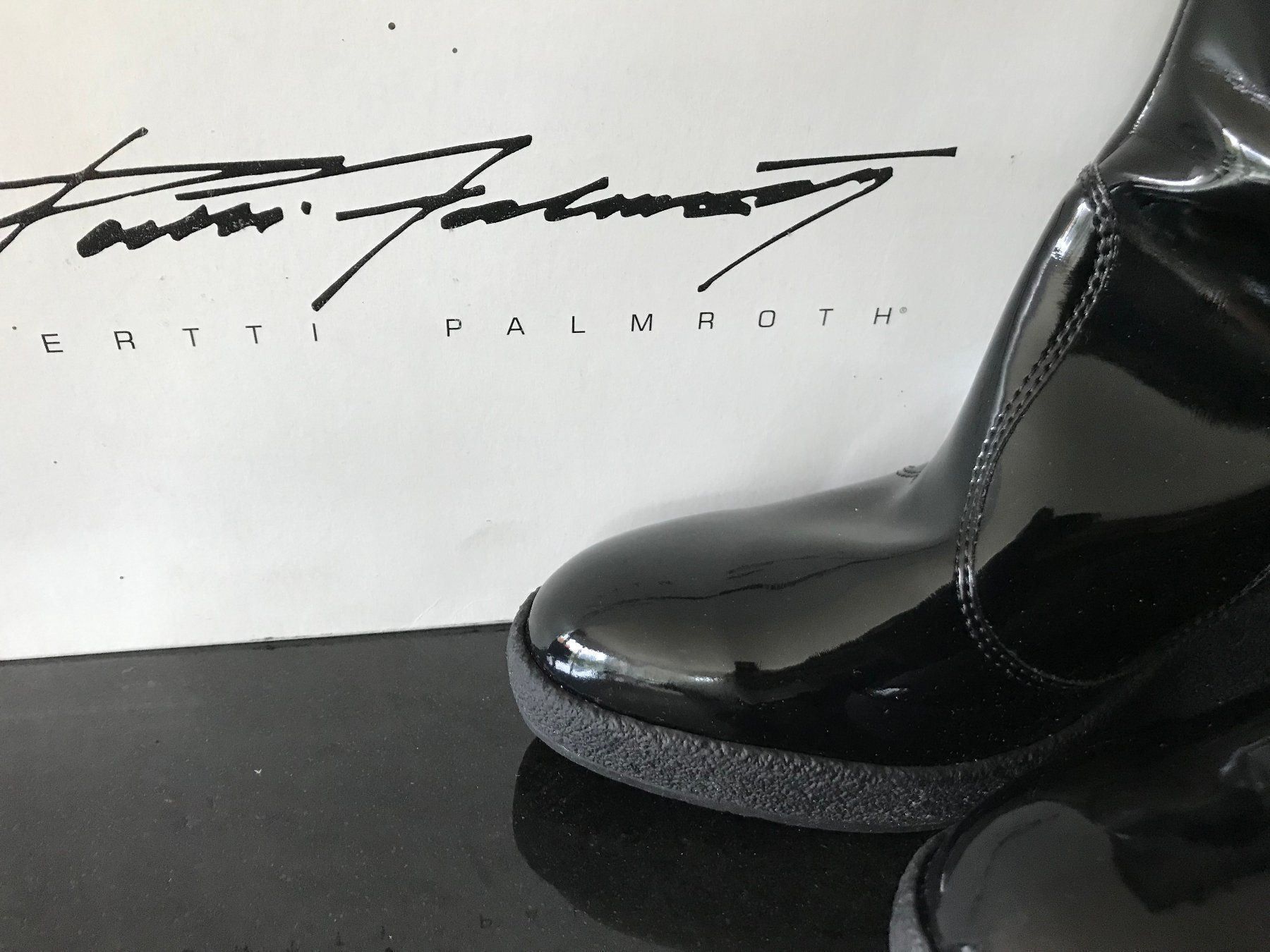 Damenschuhe: Lackstiefeletten – Gebraucht aus Zumikon von Uranus88 1
