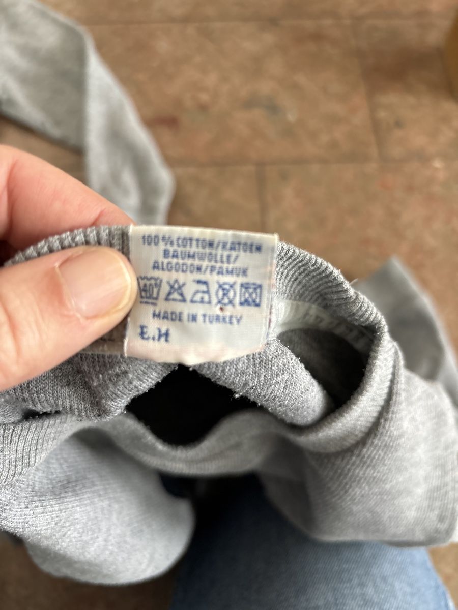 Pulls et sweat-shirts: 2 Pullover 110 – D'occasion à Zürich par aniam 4