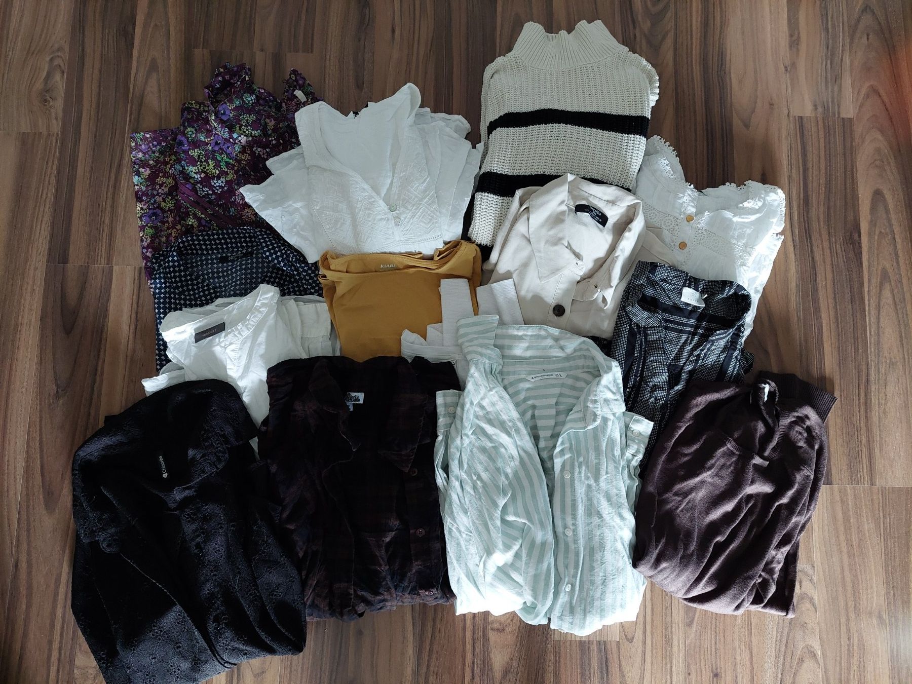 Lots de vêtements: Kleiderpaket Gr. 38/M – D'occasion à Neudorf par Riwe81 5