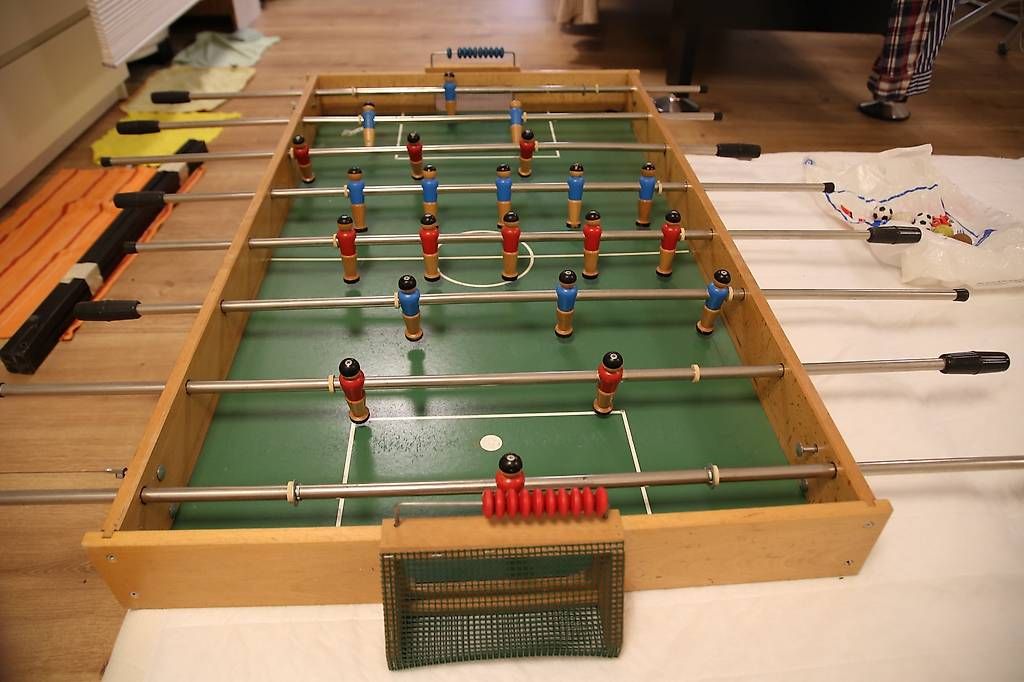 Giochi: Tischfussball (Töggelikasten)  – Usato da Staad SG venduto da met_k62l 1