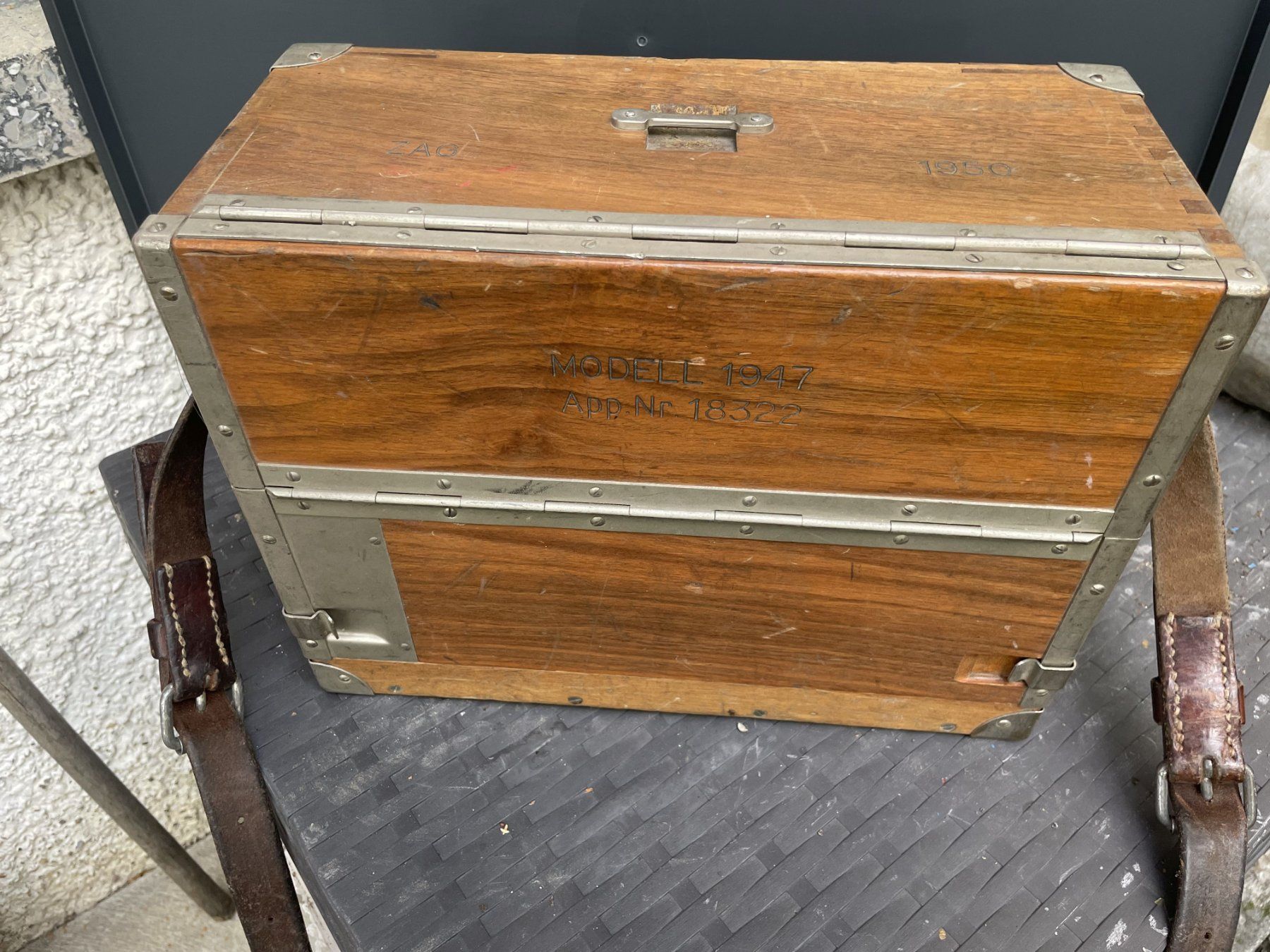 Telefone: Armeetelephon Mod. 47, Schweizer Militär – Gebraucht aus Aesch ZH von 19fish58blue