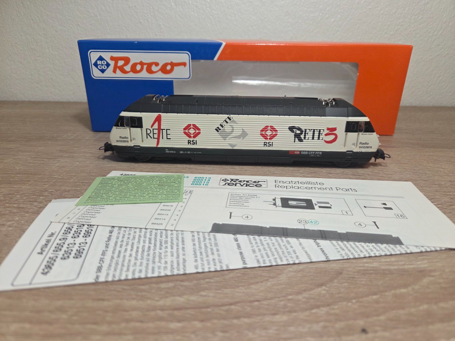 Roco Modellini di ferrovie: Roco 63515 E-Lok Re 460 TSI SBB H0 – Usato da St-Aubin-Sauges venduto da Lo_Go 6