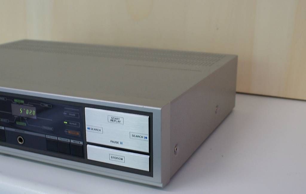 CD: Philips CD204 / CD 204 Revidiert + mofifiziert – Usato da Maegenwil venduto da Madfinc 2