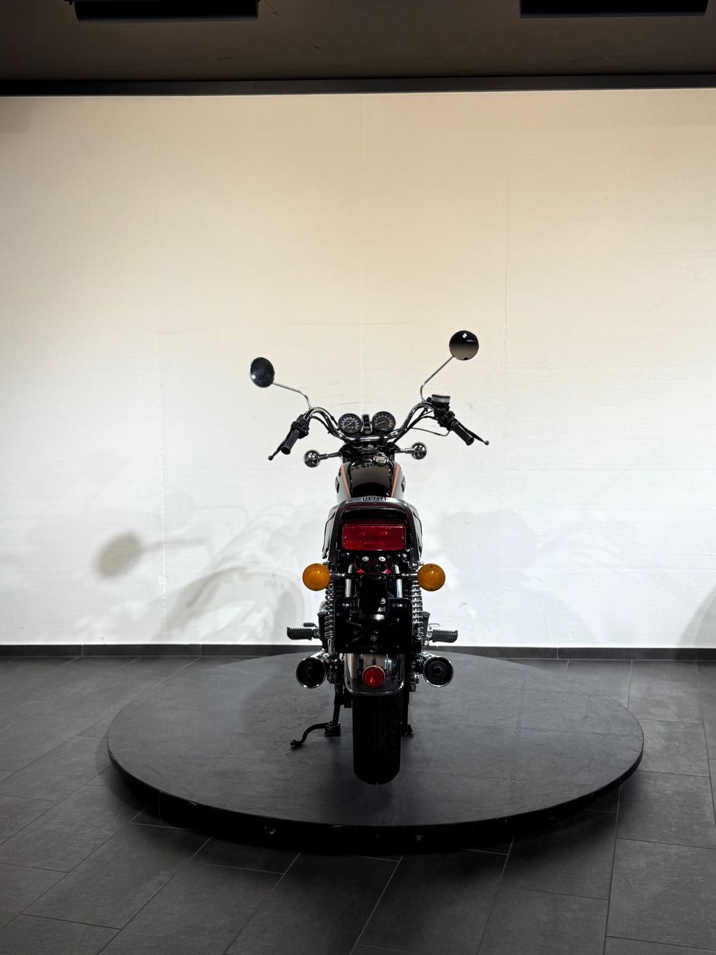Yamaha Strada: Yamaha XS 650 SE – Usato da Zell LU venduto da .VR46. 4