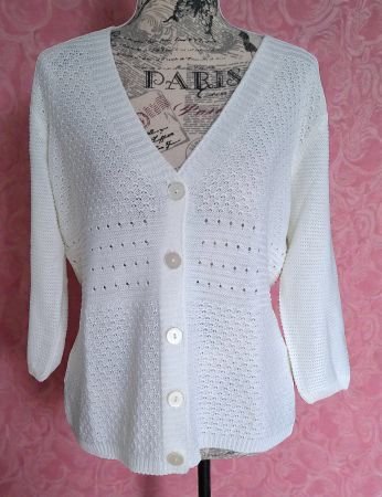 4051CV – Cardigan – EUR-38 (M)