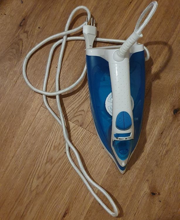 Philips Easy Speed Plus GC2047/20 - Fer à Repasser d'occasion - Les occasions de Renée