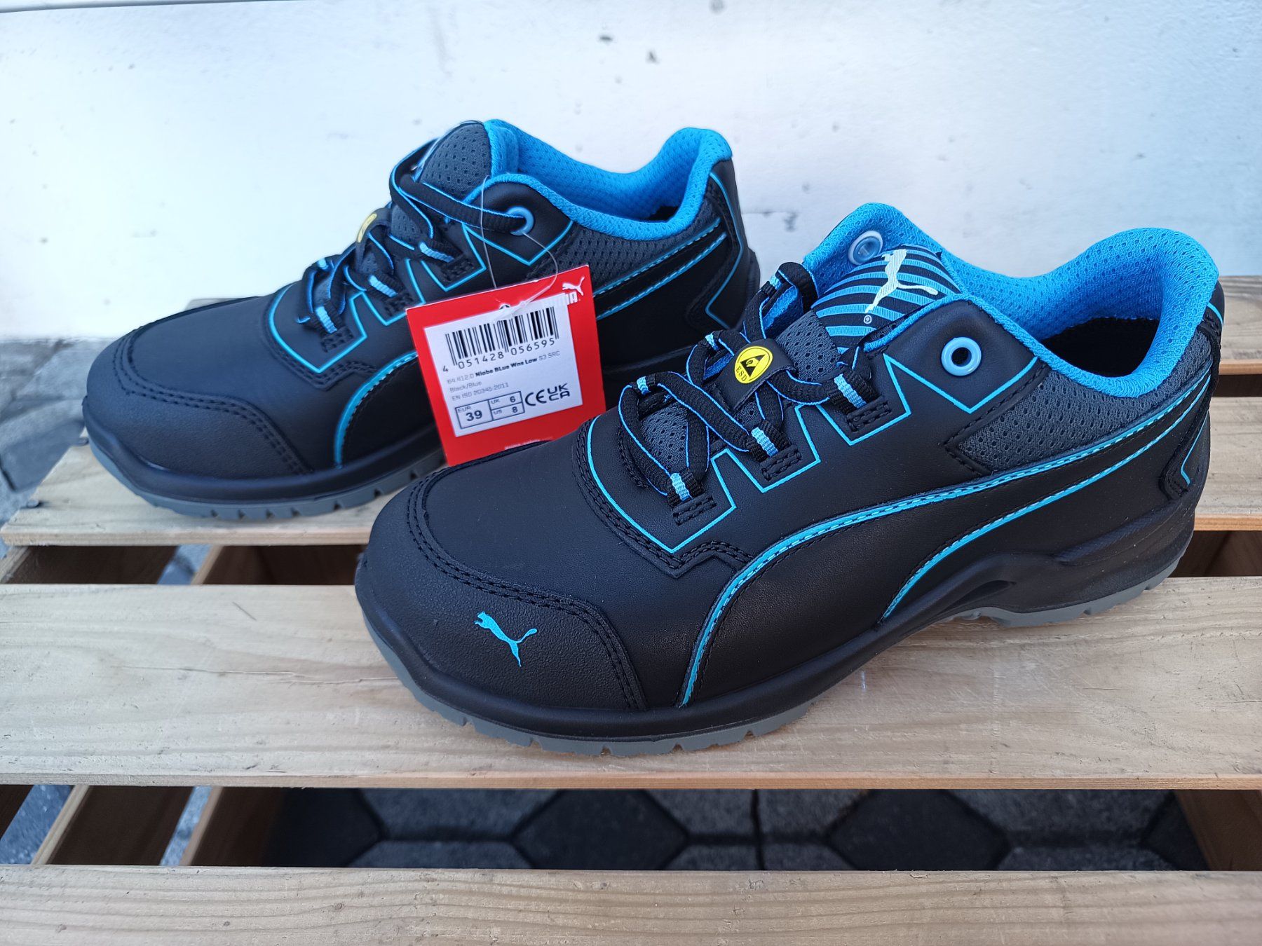 Puma Damenschuhe: Puma Sicherheitsschuhe S3 ESD SRC 39 – Neu und originalverpackt aus Oberegg von 19franzi94
