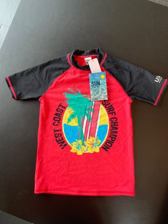 UV Shirt 140 neu