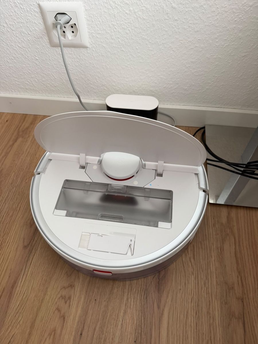 Roborock Aspirateurs & Accessoires: Roborock S5 Max  – D'occasion à Allschwil par diz_6t97 1