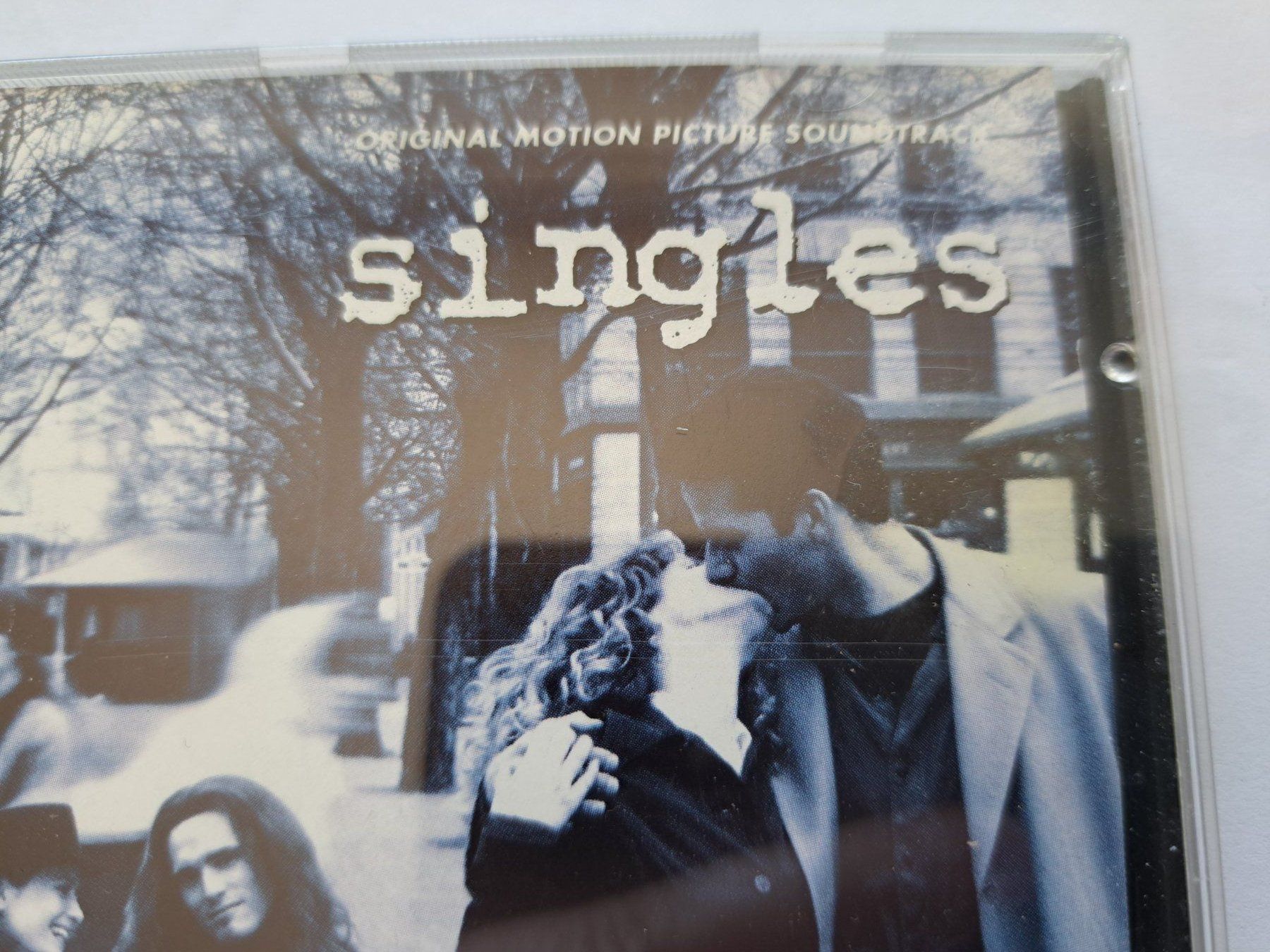 CD: Cd Original Motion picture soundtrack - Singles – Usato da Pully venduto da bro_n52j 1
