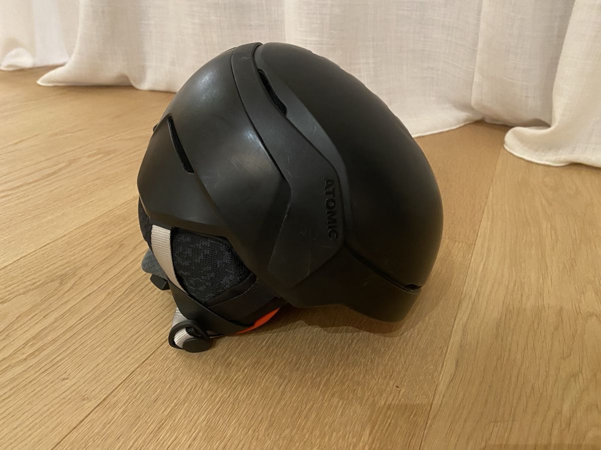 Atomic Helme: Atomic Ski Helmet, Black, Size XS – Gebraucht aus Planken von R4gskL7 1