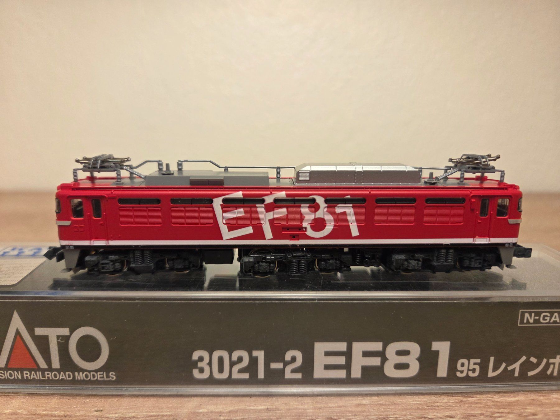 Kato Modellini di ferrovie: Kato N 3021-2 E-Lok EF81 J.N.R – Nuovo e nell'imballaggio originale da St-Aubin-Sauges venduto da Lo_Go 1