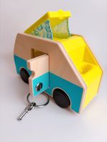 Lovevery Wooden Camper Locking Doors Holzcamper Camping-car