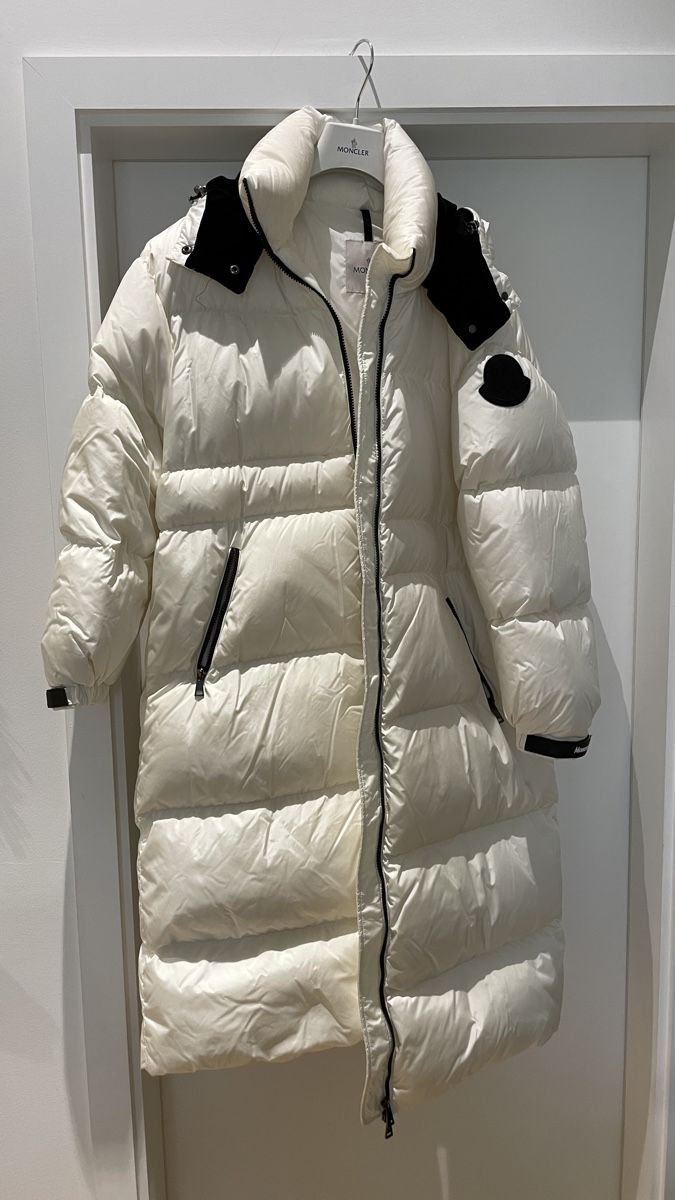 Moncler Giacche: Moncler Winterjacke – Nuovo (secondo la descrizione) da Balgach venduto da DeeKova 1