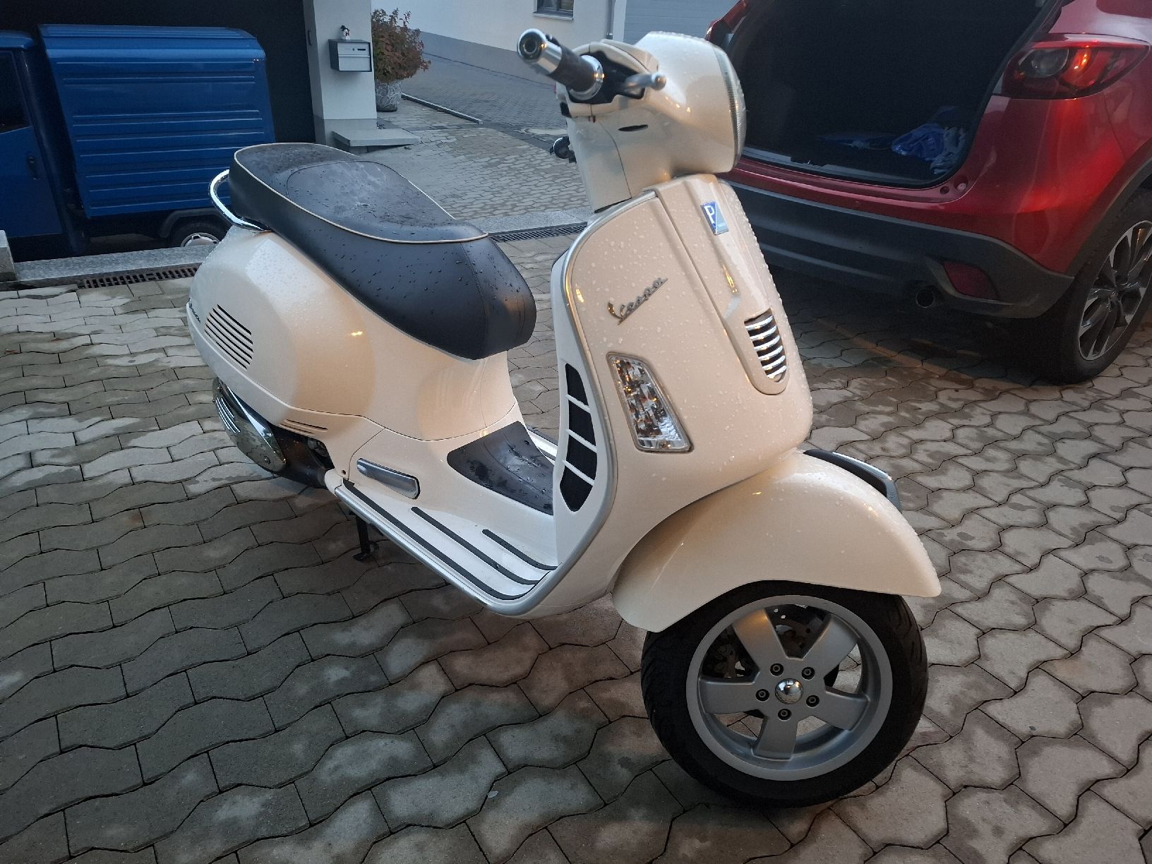 Piaggio Scooters: Piaggio Vespa GTS Super 125 – Defekt aus Hefenhofen von Garage_Barone 2