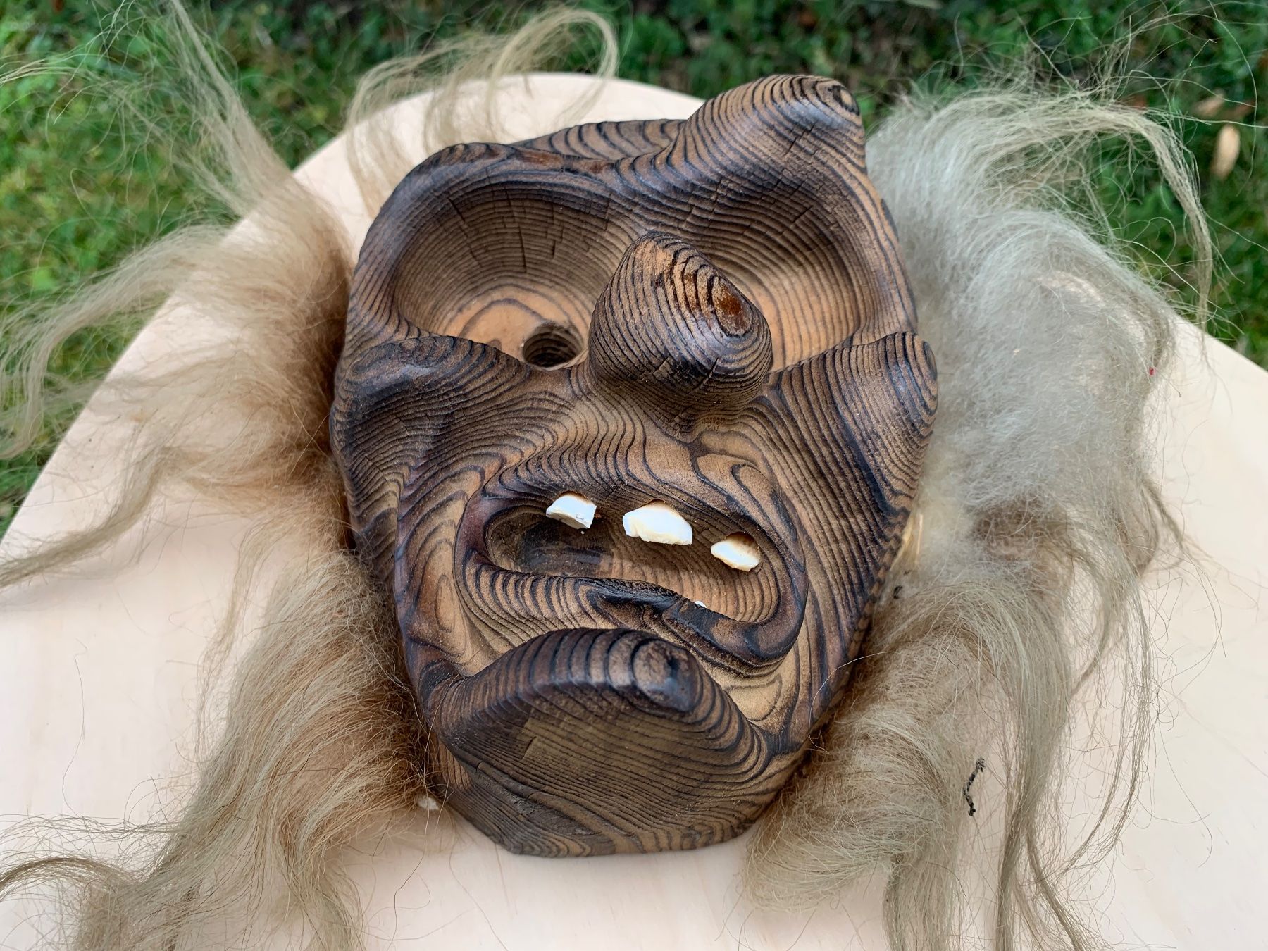 Sonstige Antiquitäten & Kunst: schöne alte Walliser Holzmaske – Gebraucht aus Feldbach von Olive1 2