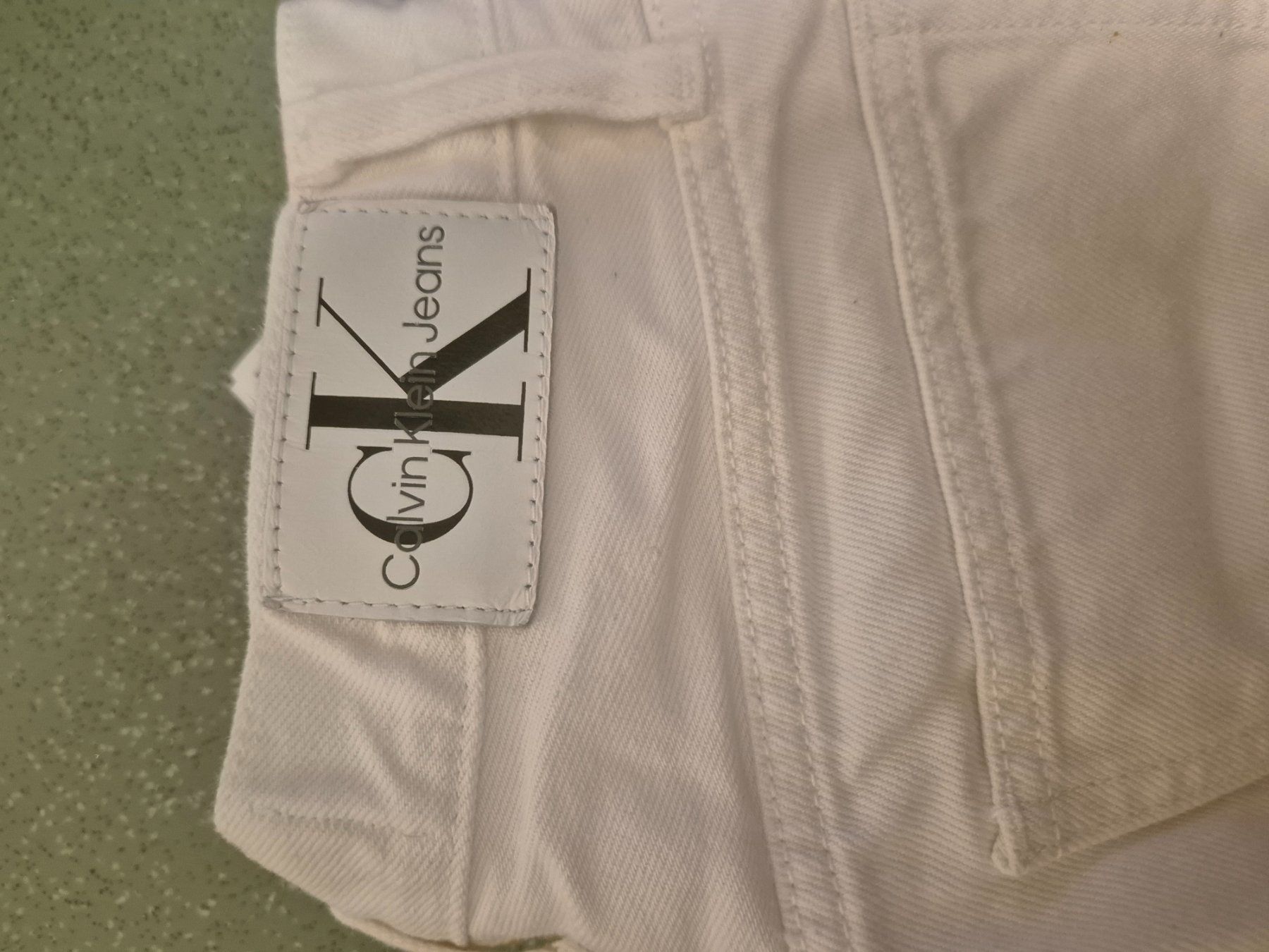 Calvin Klein Jeans: Damen Jeans Hose CK – Usato da Spreitenbach venduto da Jus_299b 2