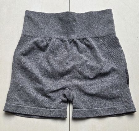 High-waist forming shaping yoga gym shorts Gr. M