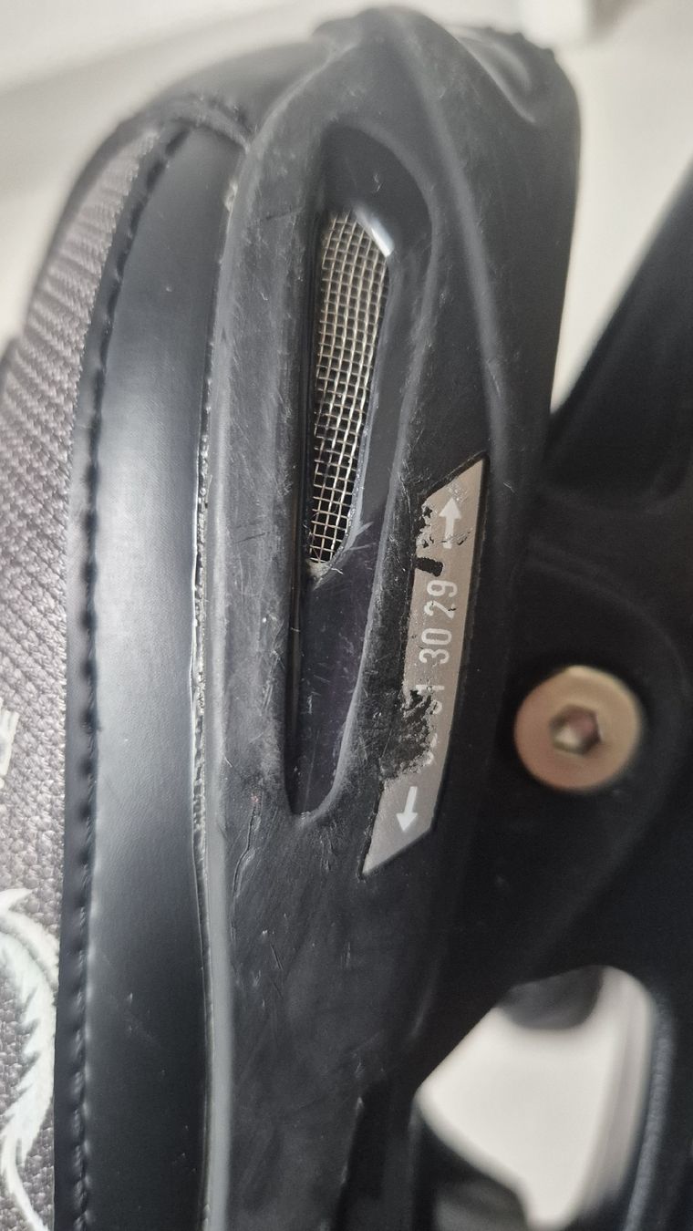 Pattini da ghiaccio: Extend Eishockeyschuhe Dragon Junior Grösse 29-32 schwarz – Usato da Mülligen venduto da fab_7l5v 3