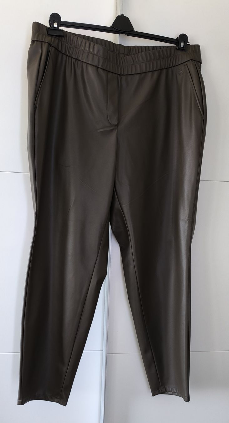 Pantaloni: Gardeur Hose neu, 48 Leder-Optik – Nuovo (secondo la descrizione) da Nottwil venduto da Chazebusi