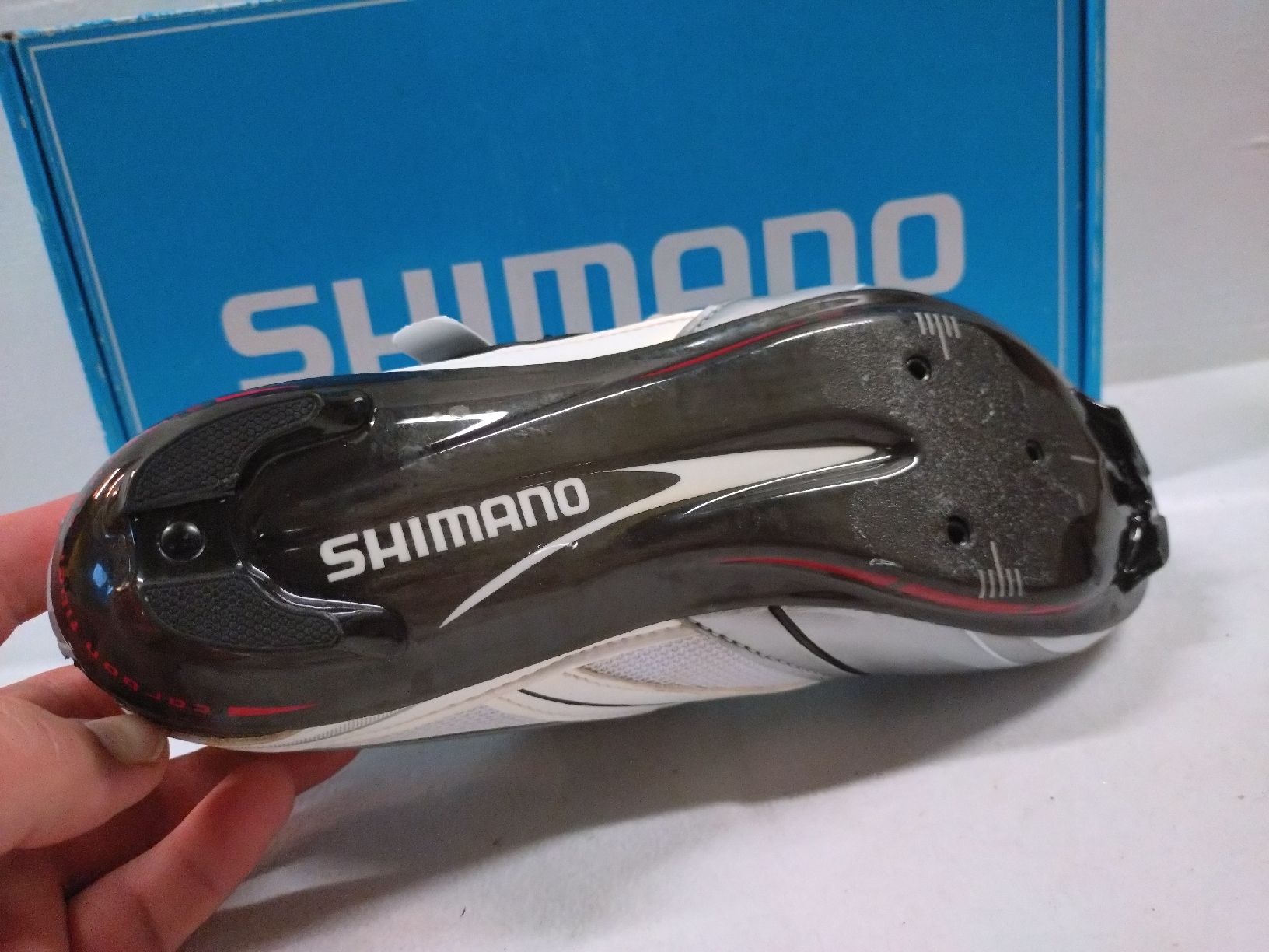 Shimano Herrenschuhe: Chaussures de cyclisme Shimano R133, taille 40 NOS – Neu (gemäss Beschreibung) aus Farvagny-le-Grand von LaCaverne 6