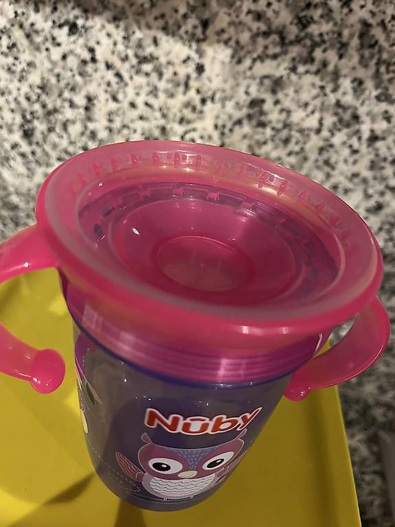 Baby-Mahlzeiten: Nuby Trinkbecher Wonder Cup – Gebraucht aus Dübendorf von gr29 1