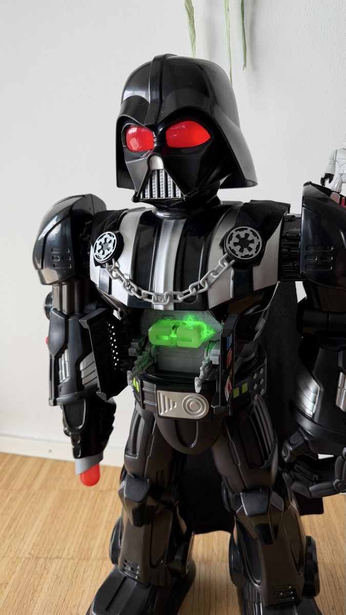 Giocattoli: Darth Vader Bot mit Licht & Sound - 60 cm – Usato da Pratteln venduto da Paddy_311 4