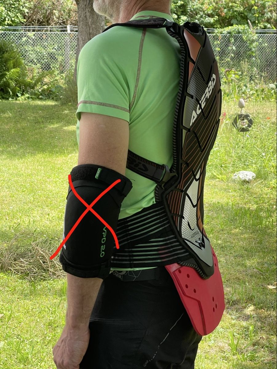 Protezioni & Imbottiture: Mountain Bike Acebis Protektorweste – Usato da Strengelbach venduto da Aschatan5