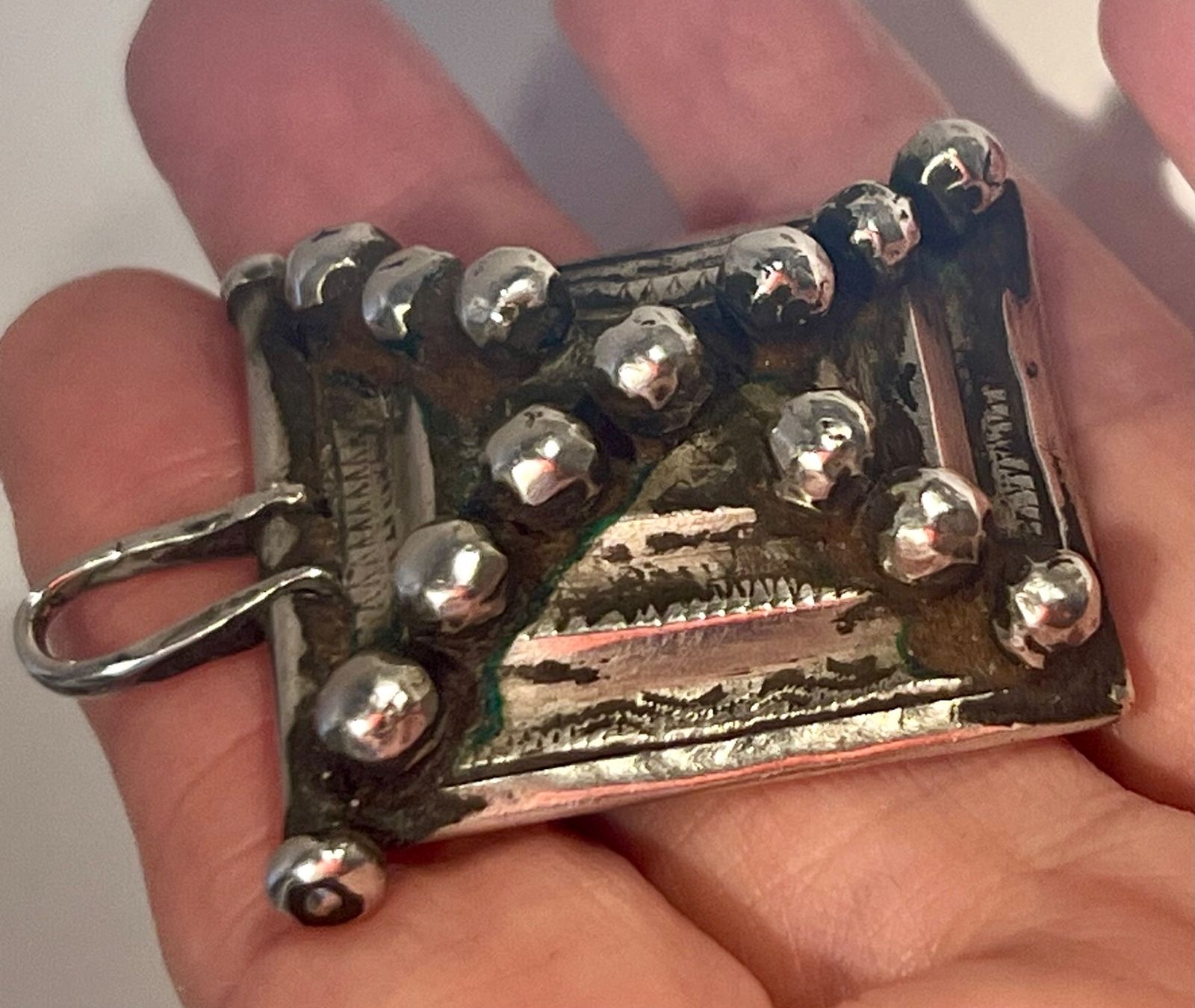 Ciondoli: Ancien pendentif argent, pyramidal, touaregP – Usato da Genève venduto da DELIRBEADS 4