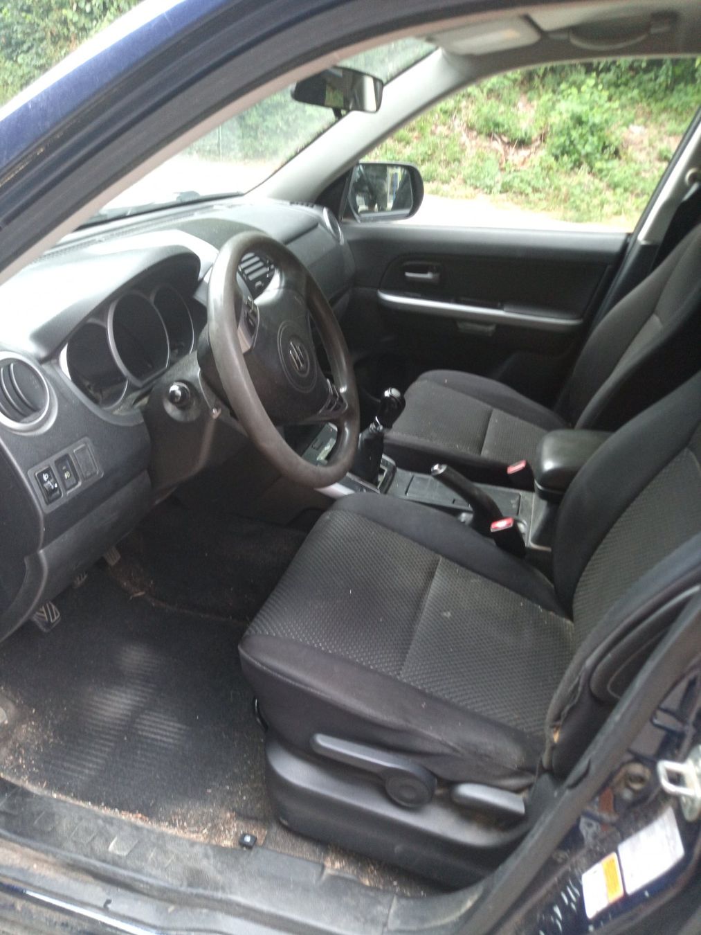 Suzuki Autos: Suzuki,Grand Vitara 1.9 – Défectueux à Altendorf par Klaus.123 5