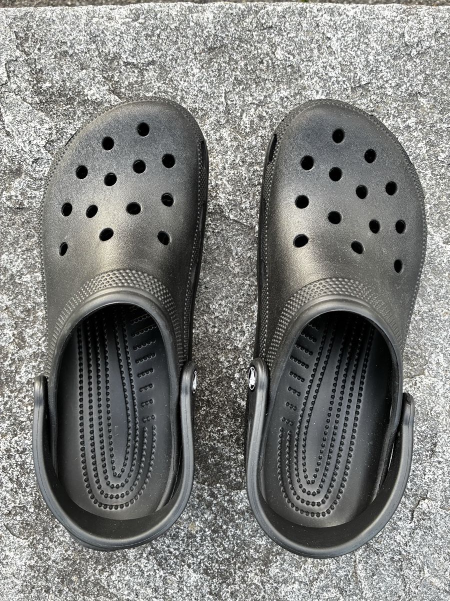 Crocs Scarpe da uomo: Crocs Classic 43-44 – Usato da Appenzell venduto da bond77