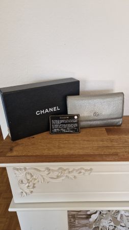 Chanel Portemonnaie Silber Leder Vintage Rarität!