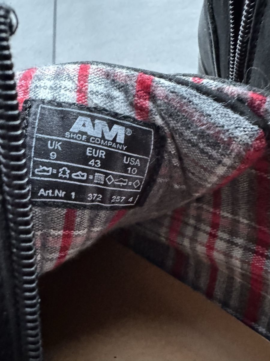 Scarpe da uomo: Chaussures AM – Usato da Vicques venduto da JU_2824 3