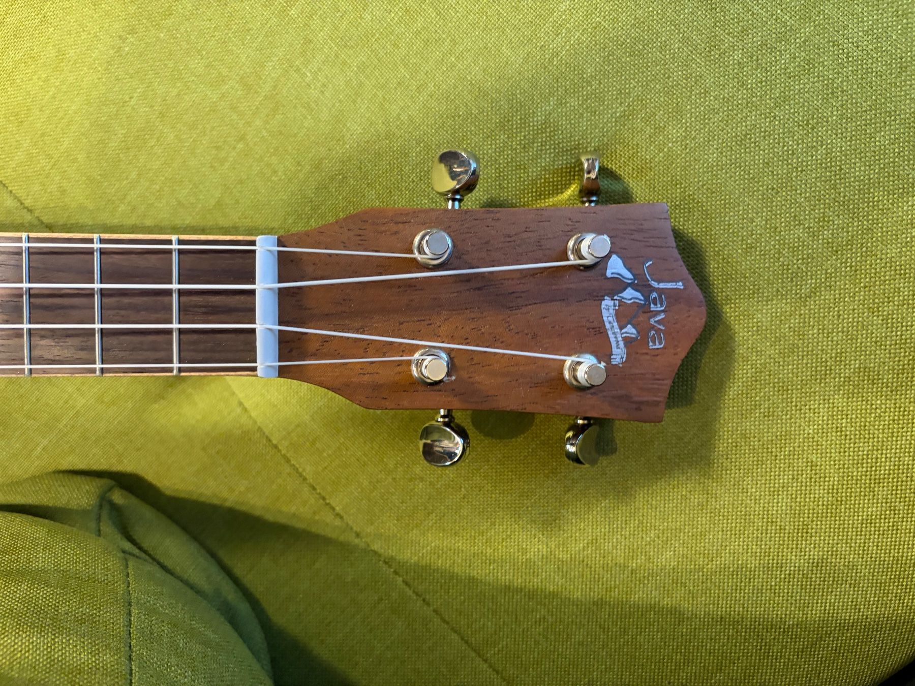 Strumenti musicali: Ukulele Java  TUJ2CE, mit Tasche. Wie NEU! – Nuovo (secondo la descrizione) da Uetendorf venduto da Superaebi 6
