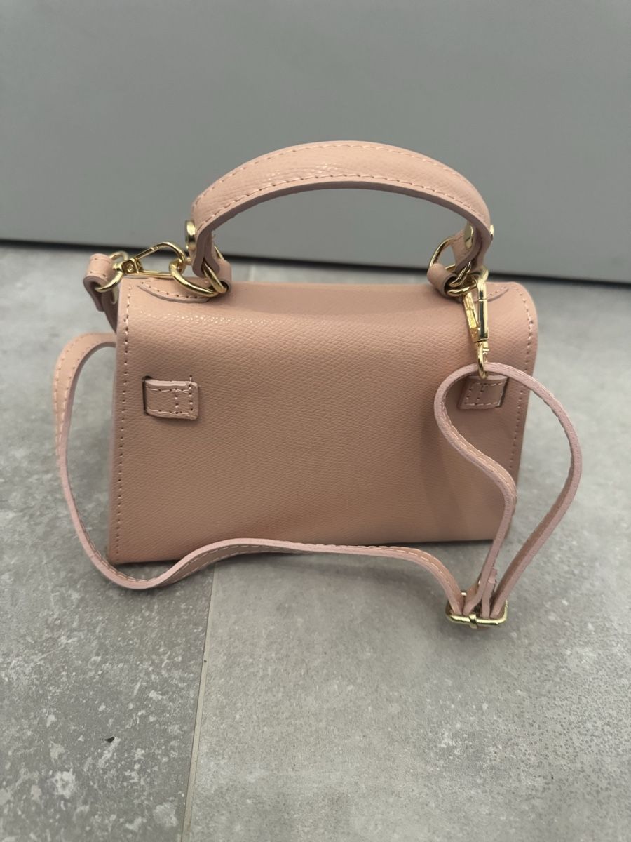 Borse da donna: Sac à main cuir rose poudré – Usato da La Chaux-de-Fonds venduto da kel_9khc 2