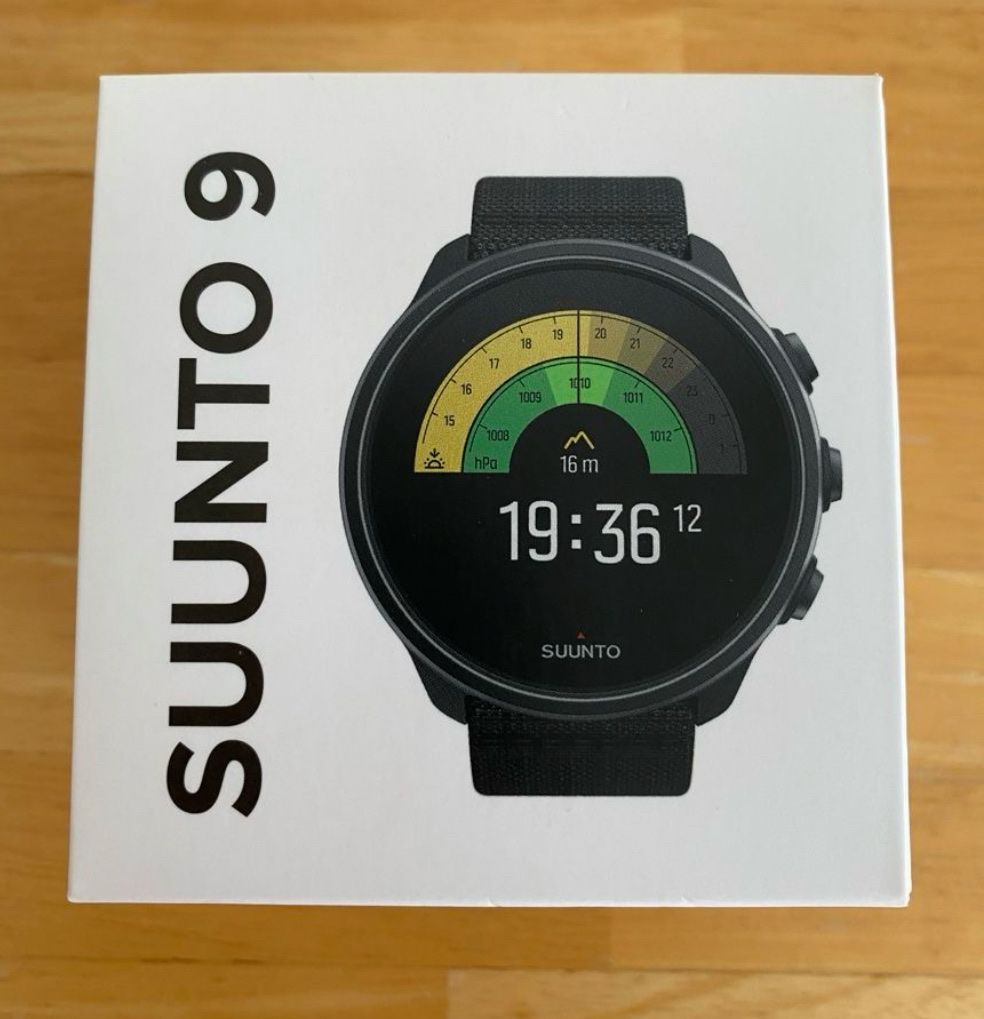 Suunto Smartwatch: Suunto 9 Baro Titanium Charcoal Black – Neu (gemäss Beschreibung) aus Ebnat-Kappel von