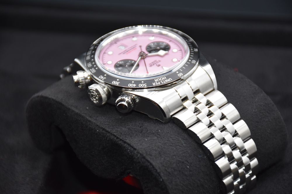 Tudor Orologi: Tudor Black Bay Chrono „Inter-Miami“ Pink Ref. 79360, NEW – Nuovo e nell'imballaggio originale da Zug venduto da eMDi_Collection 7