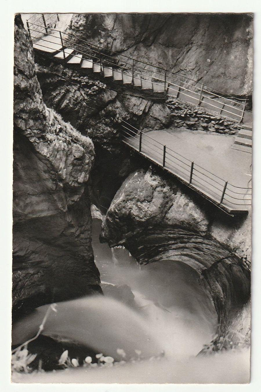 Cartoline postali: Lauterbrunnen - Trummelbach 5 - Fall, Bern – Nuovo (secondo la descrizione) da St. Gallen venduto da Ricardo_Deals