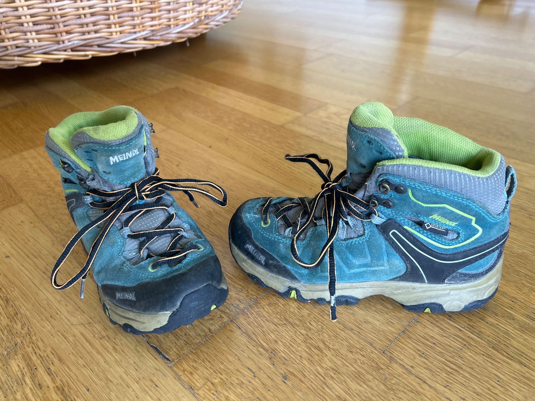 Meindl Scarpe per ragazzi: Wanderschuhe Gr.32 Meindl – Usato da Luzern venduto da sarafina2 5