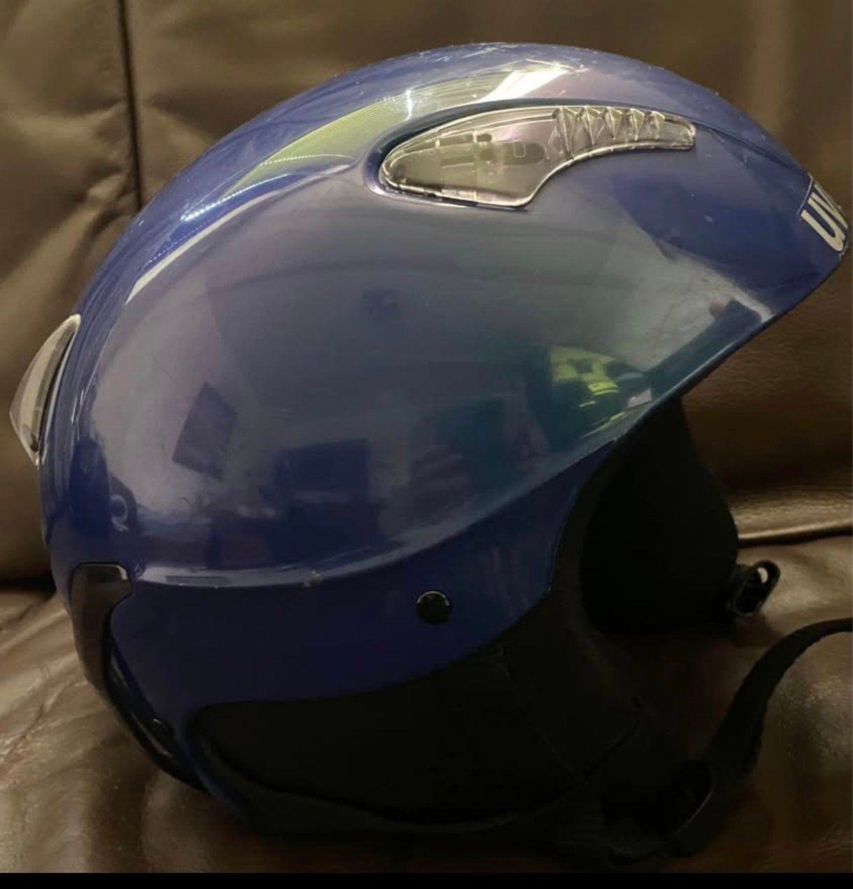 Uvex Caschi: Ski Helm gr 56 S für Kinder – Usato da Winznau venduto da zap_y6wx 3