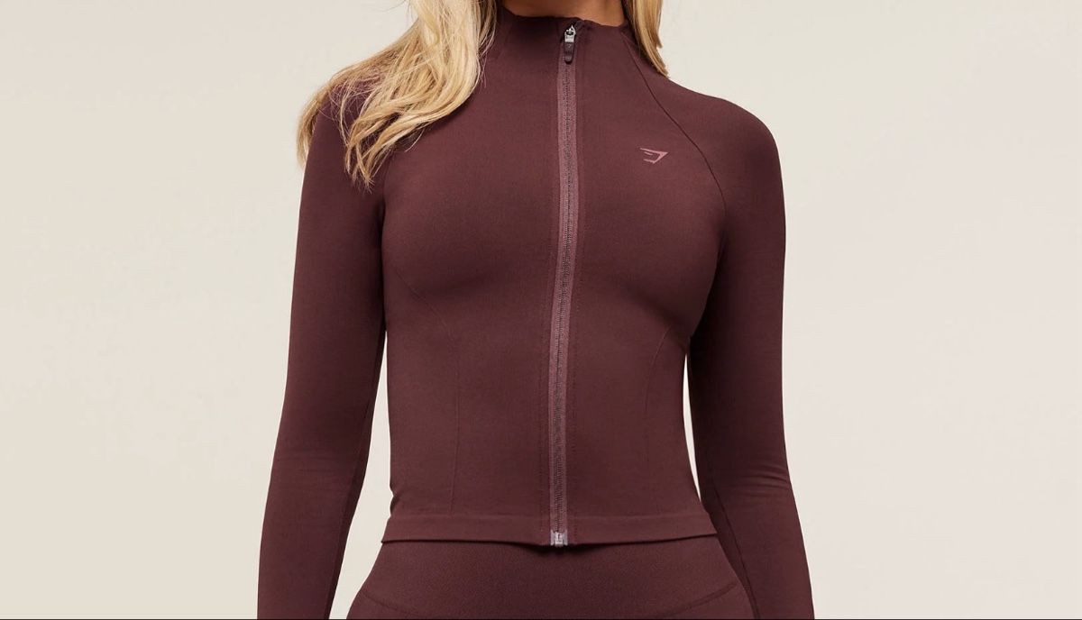 Gymshark Giacche: Gymshark Soft Sculp Jacke S dunkelrot – Usato da Winterthur venduto da vic_1256