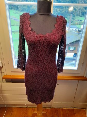 Diane von Fürstenberg mega schönes Spitzenkleid S bordeaux