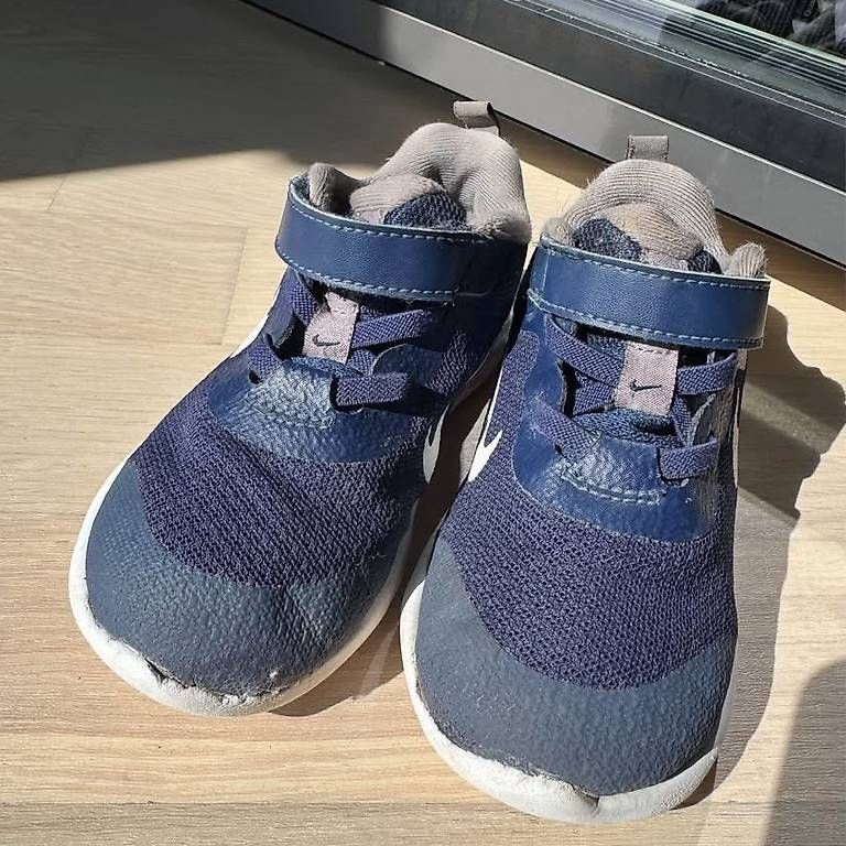 Scarpe per ragazzi: Laufschuhe Gr.26 – Usato da Männedorf venduto da AnVi2015 2