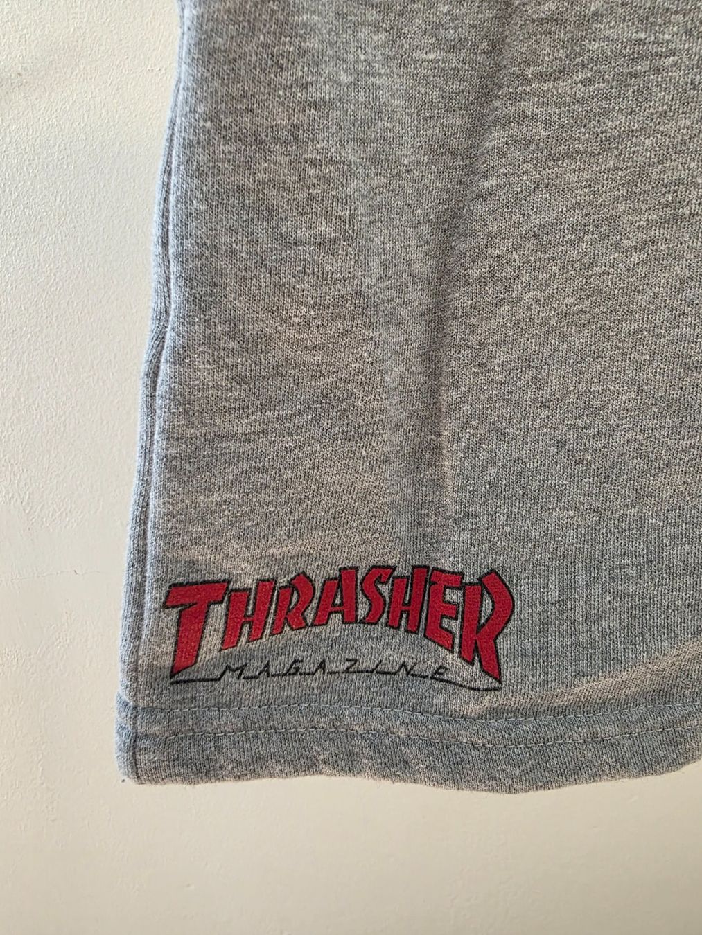 Pantaloni: Sweatshorts Thrasher – Nuovo (secondo la descrizione) da Rothenfluh venduto da sel_j856 2