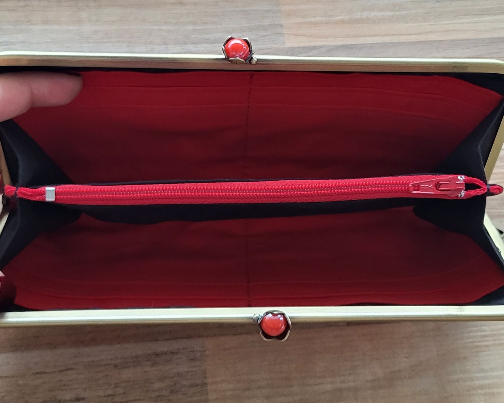 Portafogli: Wallet - Asian / Chinese – Nuovo (secondo la descrizione) da Buchs AG venduto da sxf96 1