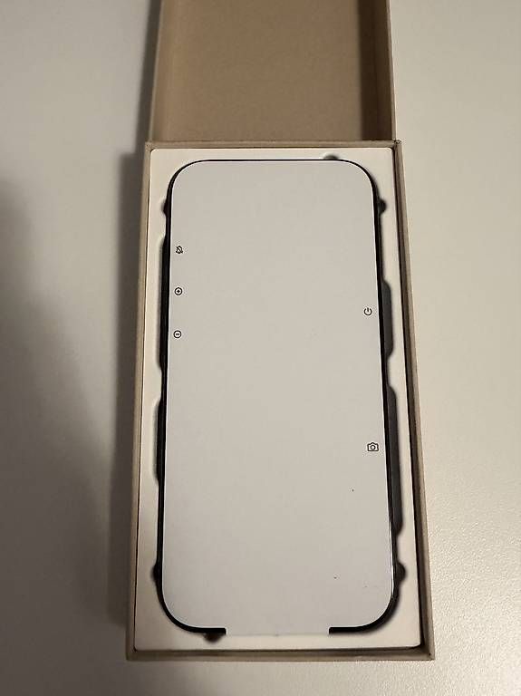 Apple Handys / Smartphones: iPhone 16 Pro 256GB NEU – Neu (gemäss Beschreibung) aus Zürich von Kingassur1 1