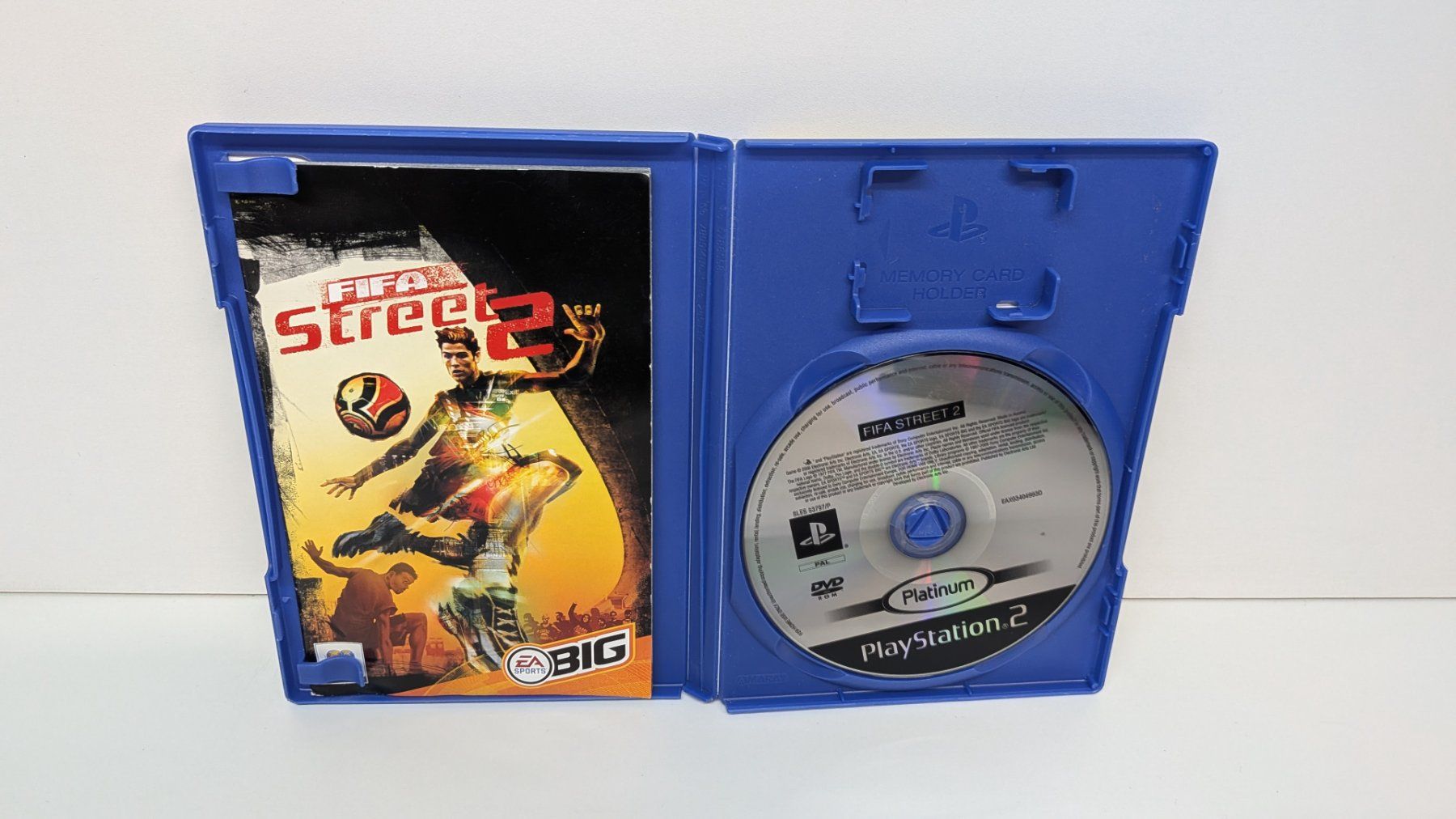 Spiele: FIFA Street 2 - PlayStation 2 – Gebraucht aus Menziken von mame18 1