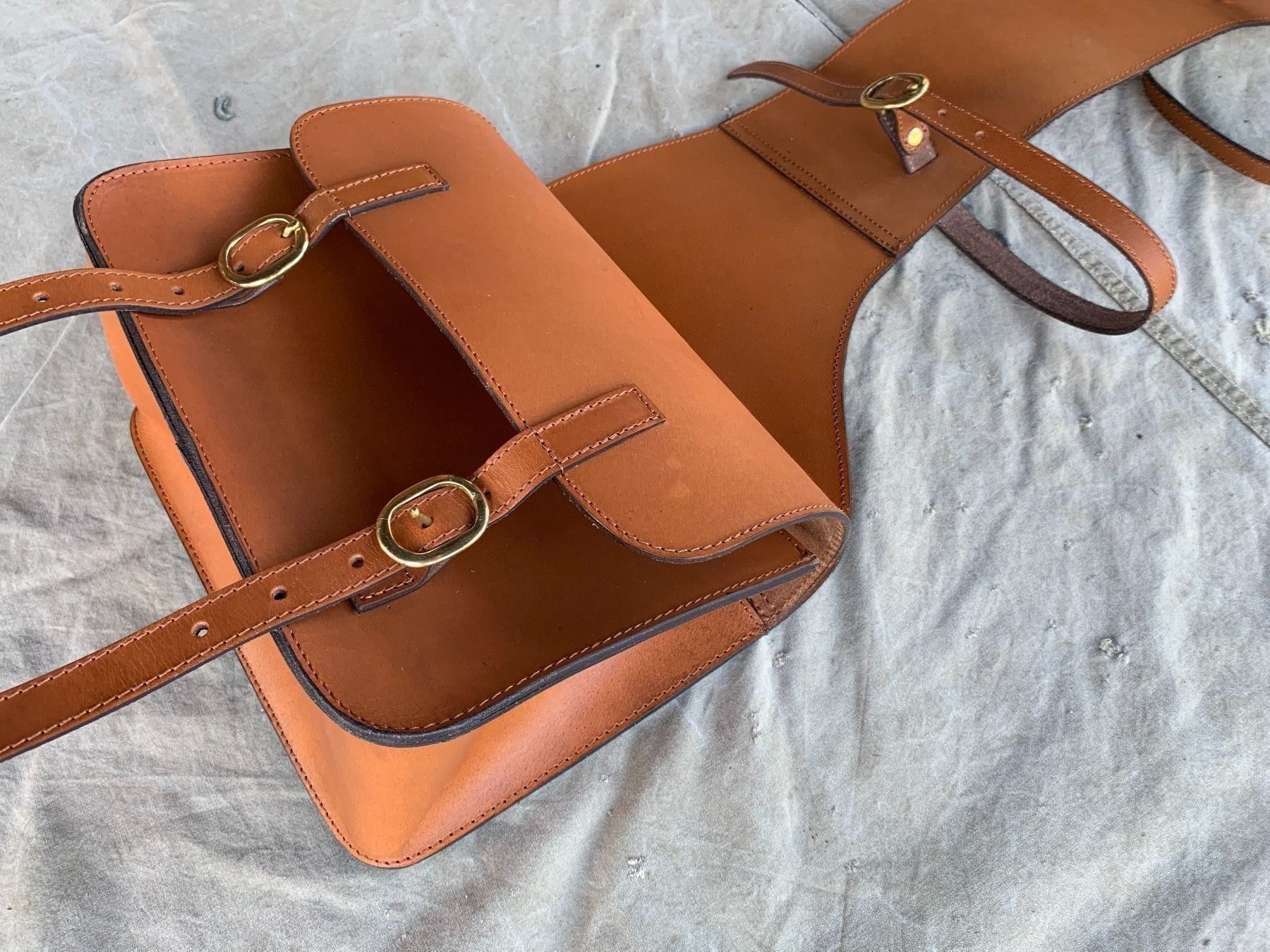 Selle & Accessori: 1 Paar schöne Satteltaschen – Usato da Feldbach venduto da Olive1 2
