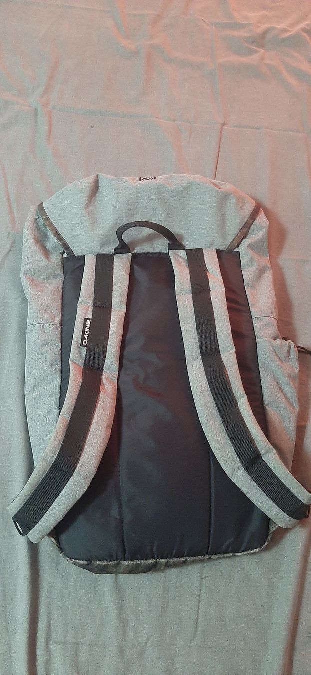 Dakine Zaini: dakine Rucksack  – Usato da Montreux venduto da Sorabest 1