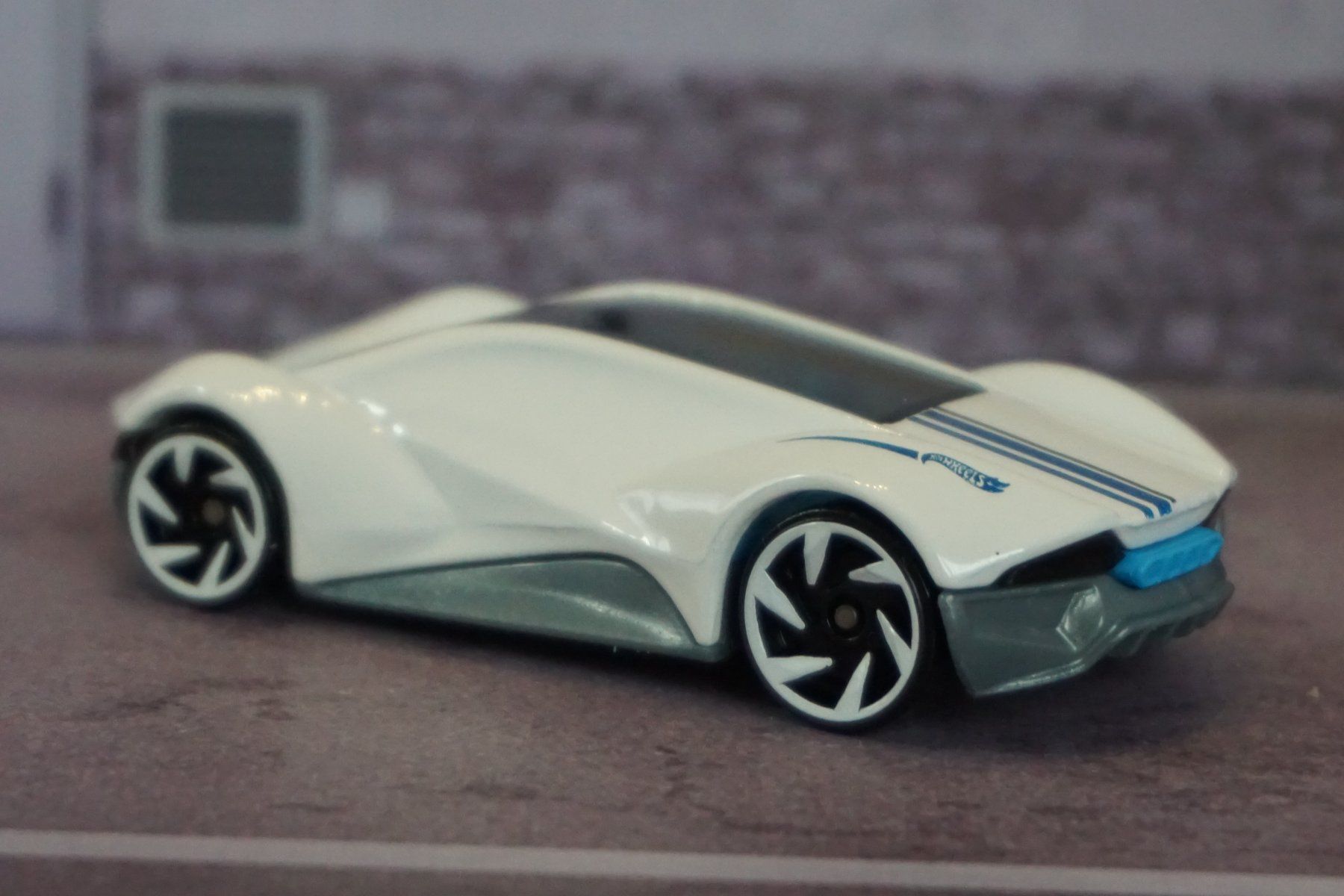 Hot Wheels Modellini d'auto: HotWheels Exotique TOP !!!!!!!!!!!! – Usato da Reiden venduto da Doppeldecker69 1